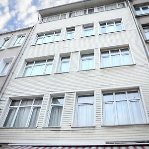 Otel Akdeniz, İstanbul