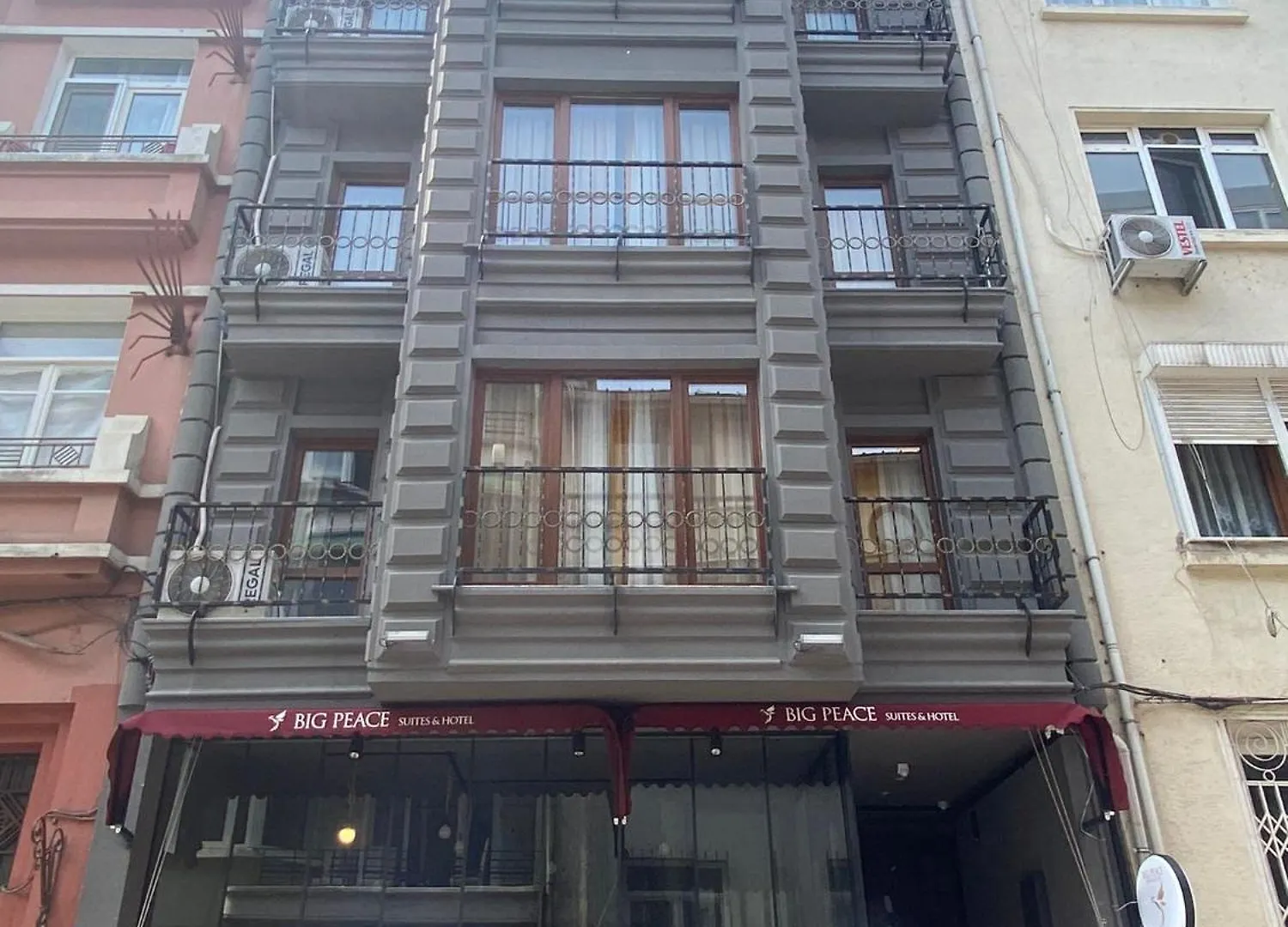 Big Peace Suites & Hotel Istanbul